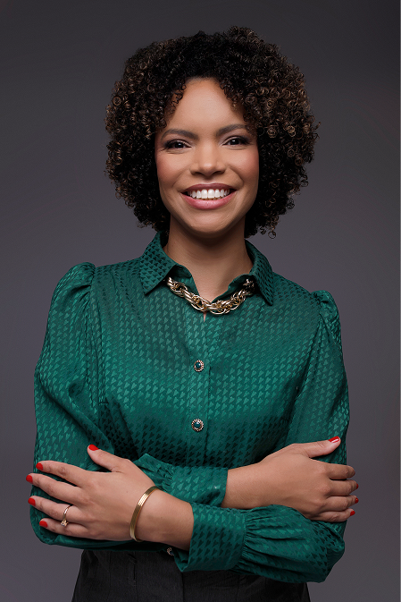 Foto da fundadora da empresa Facilite Hub Camila Ventura